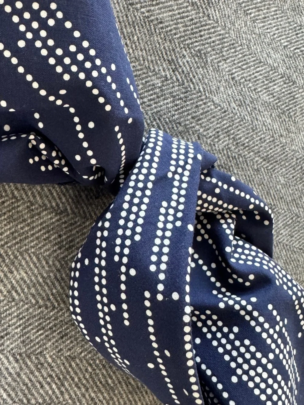NWT, DARLING NAVY PRINT BANDANA